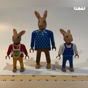 Huge bulk lot Geobra vintage playmobil motorcycle bunny and more see pics! L6